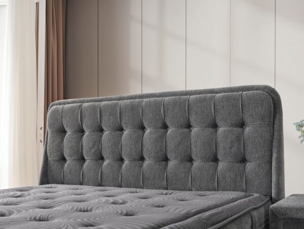 Black Zone boxspring set